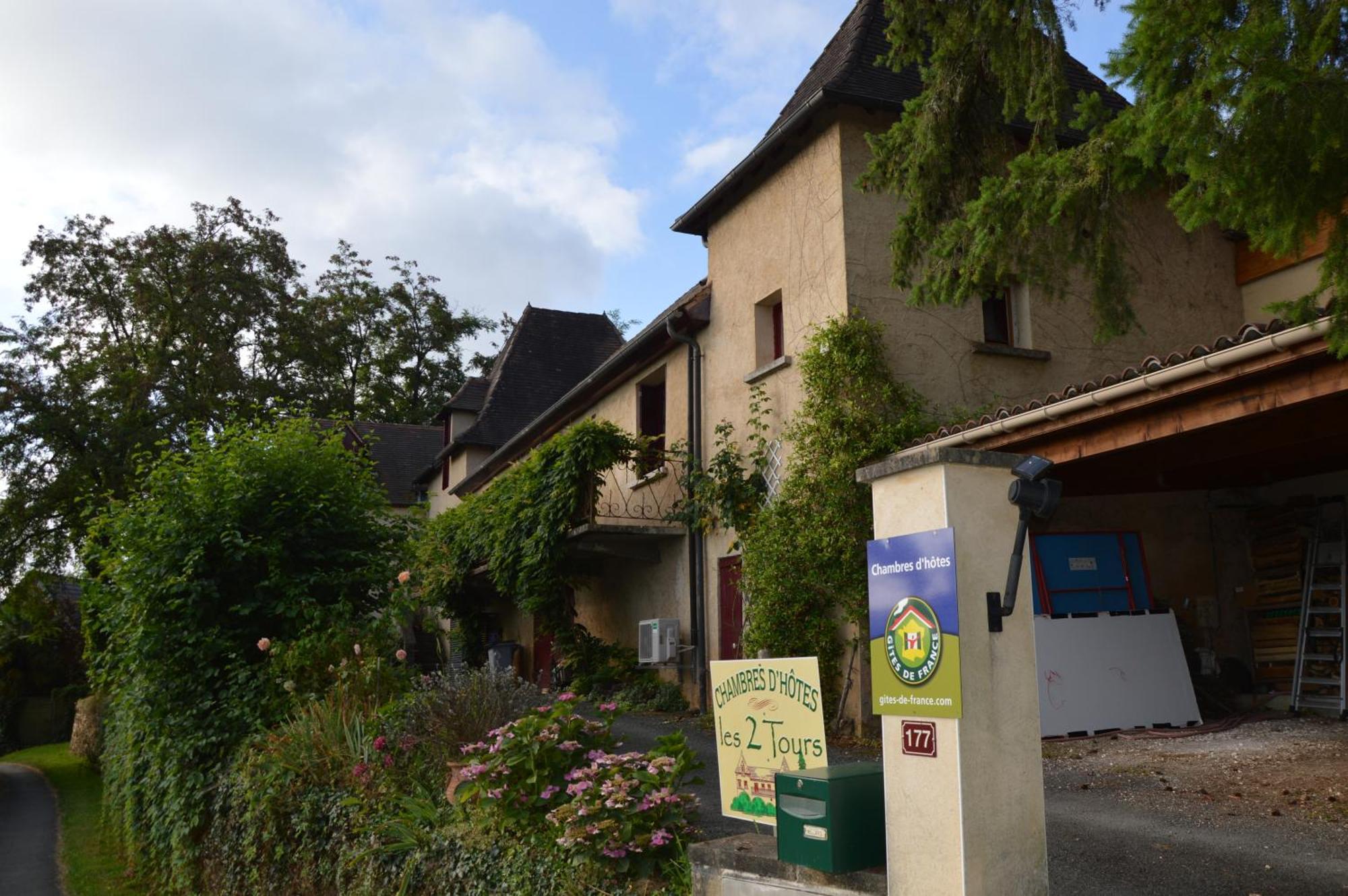 Les Deux Tours Acomodação com café da manhã Siorac-en-Périgord Exterior foto