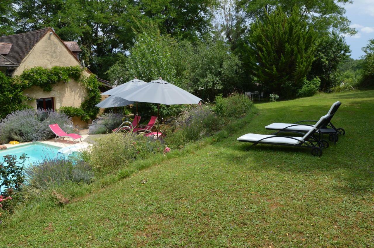 Les Deux Tours Acomodação com café da manhã Siorac-en-Périgord Exterior foto
