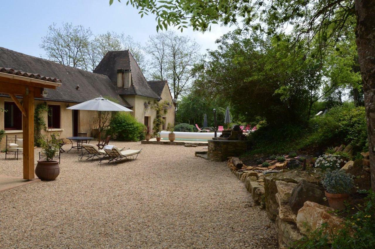 Les Deux Tours Acomodação com café da manhã Siorac-en-Périgord Exterior foto
